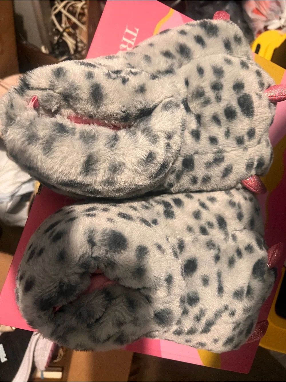 wonder nation Gray Leopard Faux Fur Slippers with Pink Trim